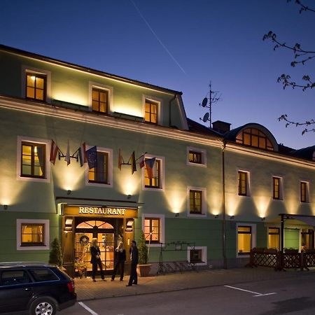 Hotel Vltava Frymburk Ngoại thất bức ảnh