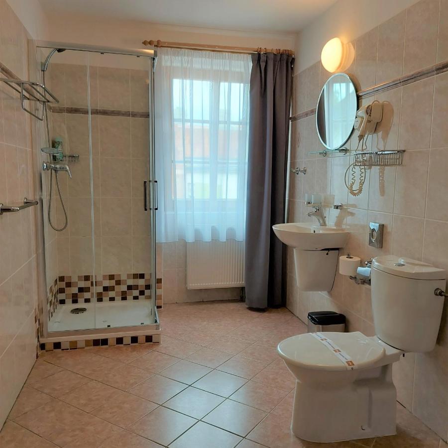Hotel Vltava Frymburk Ngoại thất bức ảnh